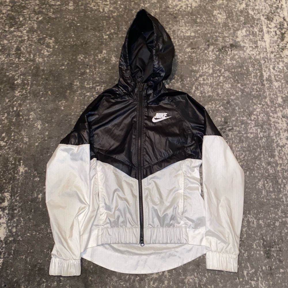 Nike Windrunner Windbreaker Jacket